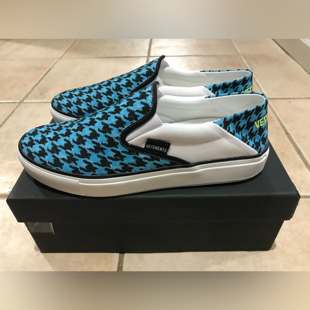Vetements SS2018 Houndstooth Slip On